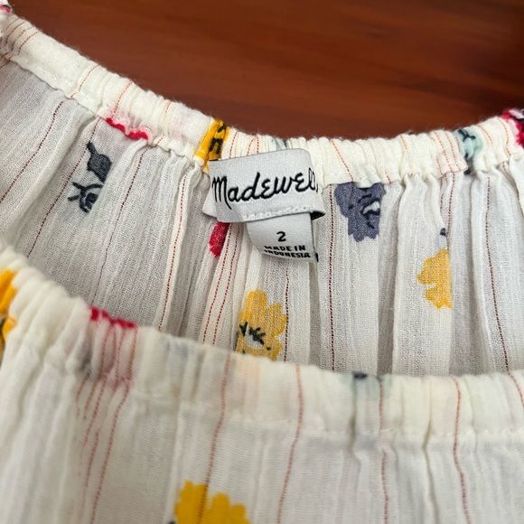 Madewell  Ruffle top - Picture 2 of 3